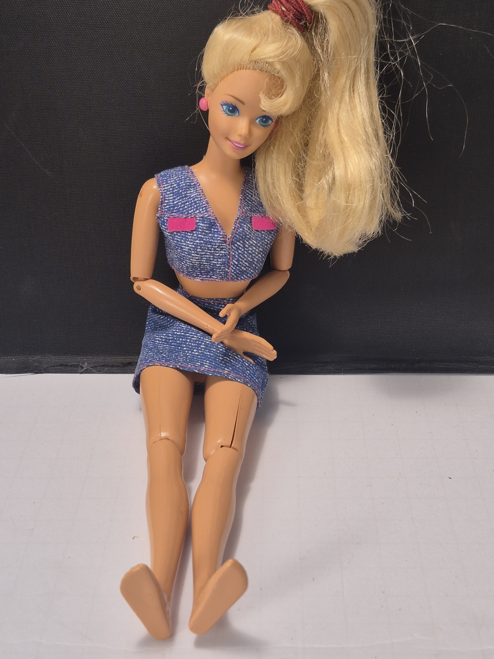 Vintage 1993 Mattel Barbie Doll